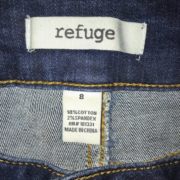 Charlotte Russe Distressed Dark Wash Jeans - Picture 3 of 3